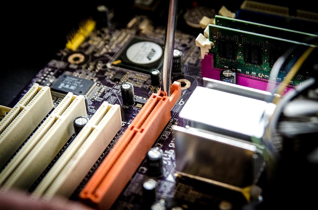 Software update installation on computer